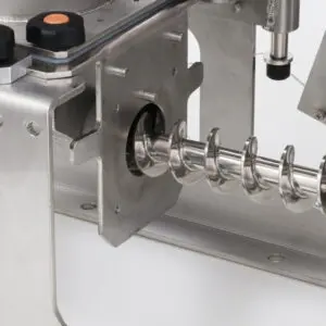 Screw feeder